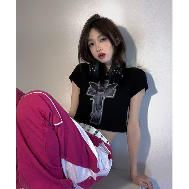 아메리칸 레트로 다크 부서 긍정적 인 어깨 십자가 반팔 티셔츠 여성 여름 새로운 몸매 가꾸기 타이트 쇼트 스타일 맨위 ins
