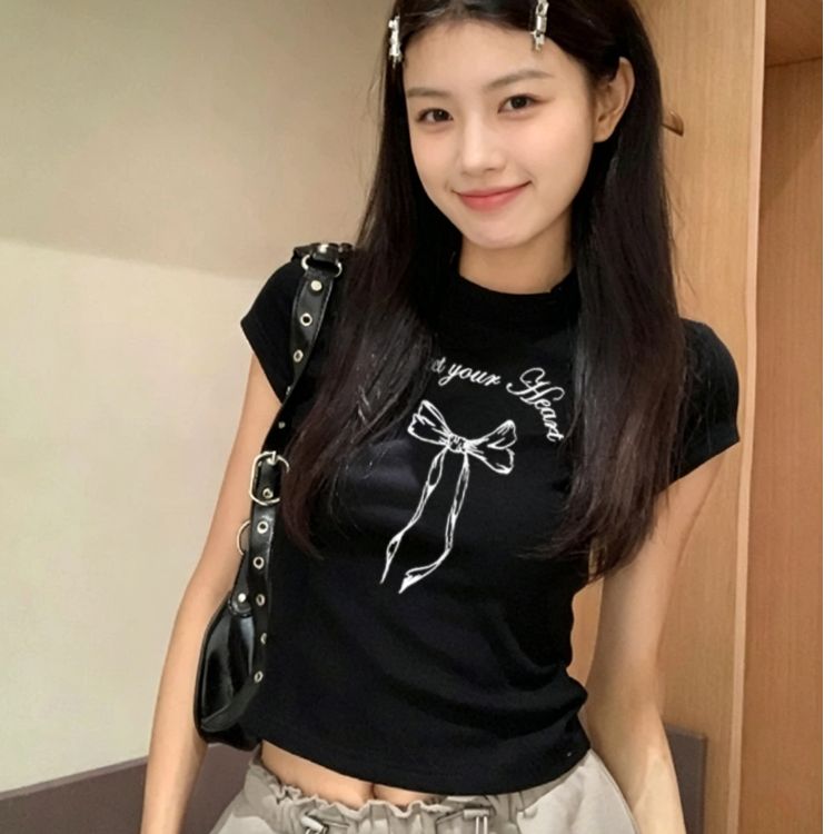 아메리칸 레트로 프린트 반팔 티셔츠 여성 여름 쇼트 스타일 신축성 몸매 가꾸기 슬림해 보이는 캐주얼 맨위