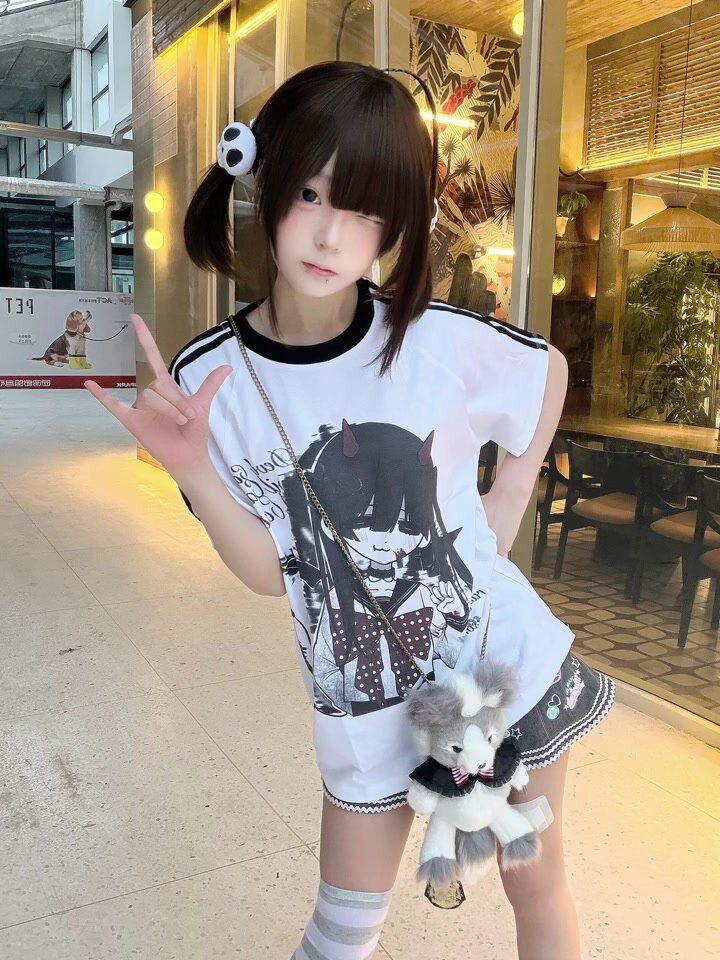 높은 품질 순면 200그램 21 빗질하다 닫기 프린트 당겨서 전체 3개 바 루즈핏 대 에디션 반팔 셔츠 여성