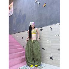 批发美式<b class='q'>街头</b>刺绣军绿色长裤女夏季宽松休闲百搭情侣松紧腰抽绳工装裤
