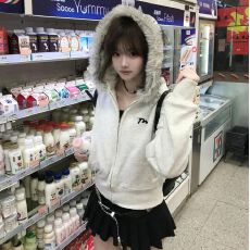 批发抖音/天猫质量【纯棉华棉复合】毛领拼接拉链印花外套女<b class='q'>开衫</b>