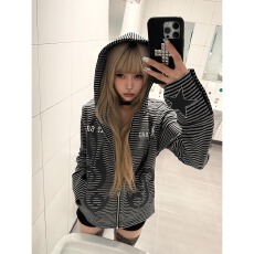 批发美式街头条纹连帽卫衣女春秋季修身显瘦新款拉链<b class='q'>开衫</b>外套上衣