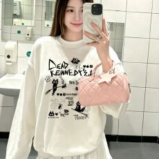 批发白色圆领套头加绒加厚卫衣秋冬新款美式涂鸦印花设计<b class='q'>休闲</b>宽松上衣