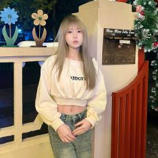 批发仿棉华棉复合牛奶丝310克  秋季美式复古印花款一字肩长袖卫衣女
