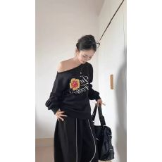 批发【斜领】曼巴棉300克 后包领彩色内外同色印花长袖宽松套头卫衣女