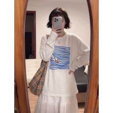 批发高质量纯棉200克21支精梳精密印花秋季宽松<b class='q'>长</b>袖<b class='q'>T</b><b class='q'>恤</b>女