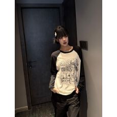 批发直播质量 21支230克精梳紧密100棉 插肩袖拉条后包领】涂鸦印花
