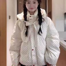 批发超好看波点棉服女<b class='q'>短款</b>冬季韩系时尚洋气小个子棉袄加厚棉衣外套