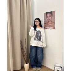 批发斜领曼巴棉300克 后包领彩色内外同色印花长袖宽松套头<b class='q'>卫衣</b><b class='q'>女</b>