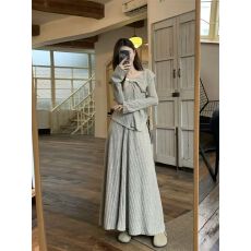 批发【磨毛】法式独特上衣针织毛衣半身裙套装女2026新<b class='q'>春</b>新款小个子