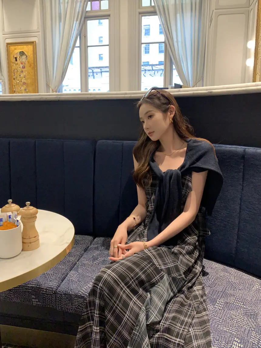 언밸런스 체크 러플 원피스 상세 이미지 25