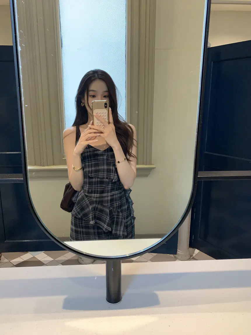 언밸런스 체크 러플 원피스 상세 이미지 34