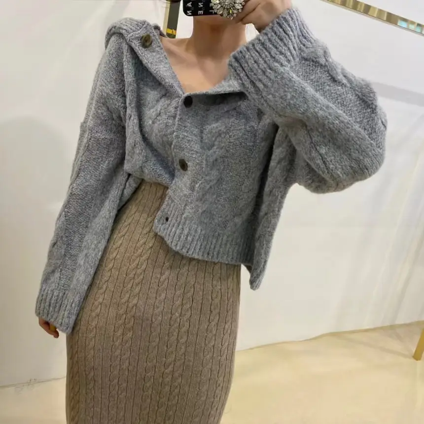 편안한 루즈 핏 니트 코트 상세 이미지 3