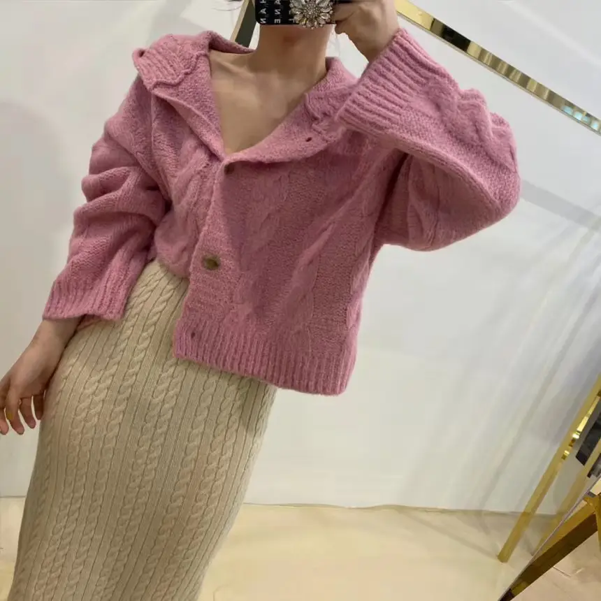 편안한 루즈 핏 니트 코트 상세 이미지 5