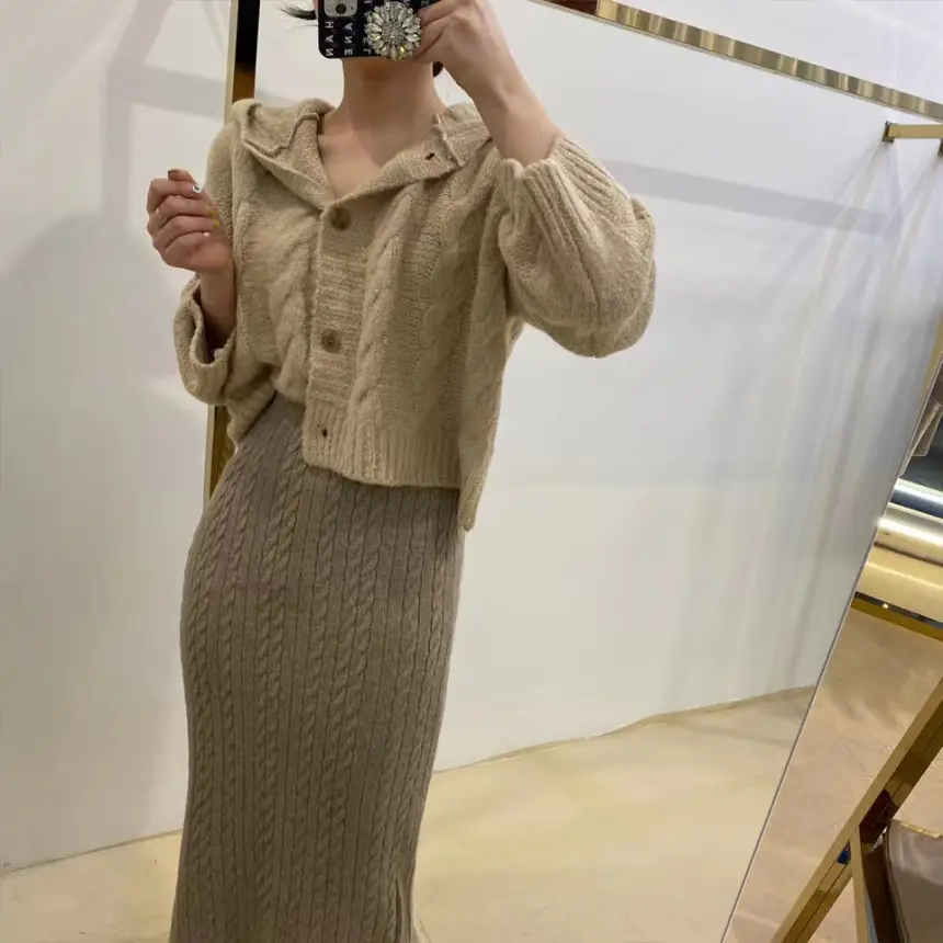 편안한 루즈 핏 니트 코트 상세 이미지 20