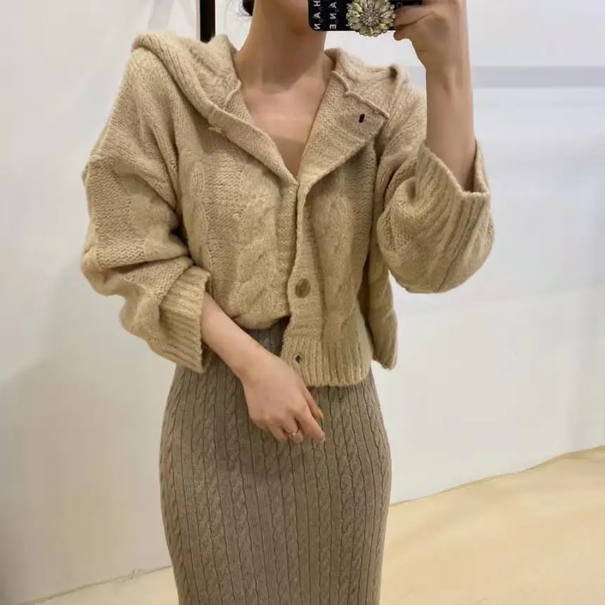 편안한 루즈 핏 니트 코트 상세 이미지 22