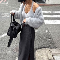 批发已出货韩国chic<b class='q'>秋</b>冬新款韩系吊带背心＋松弛开衫毛毛外套两件套装