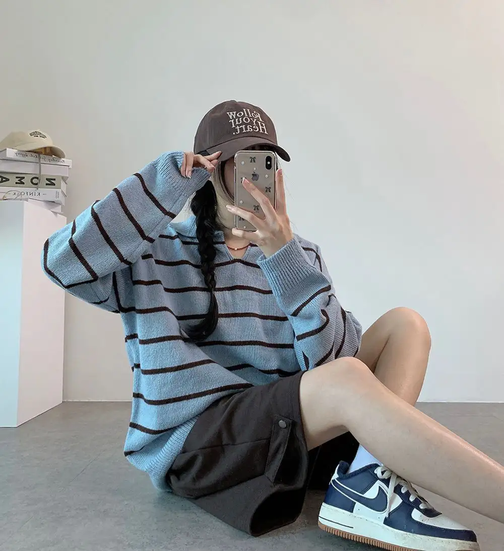 크림색 블라우스 스타일 니트 셔츠 상세 이미지 3