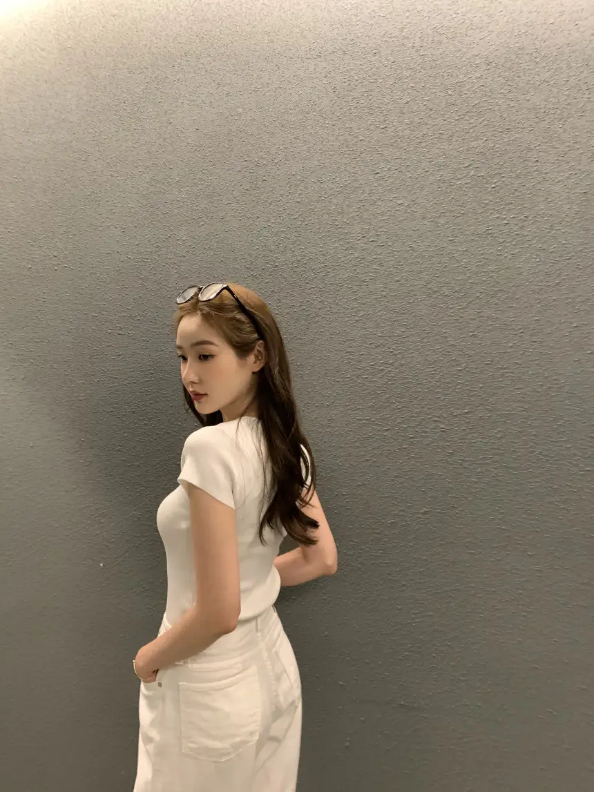여성용 슬림핏 단추 니트 셔츠 상세 이미지 7