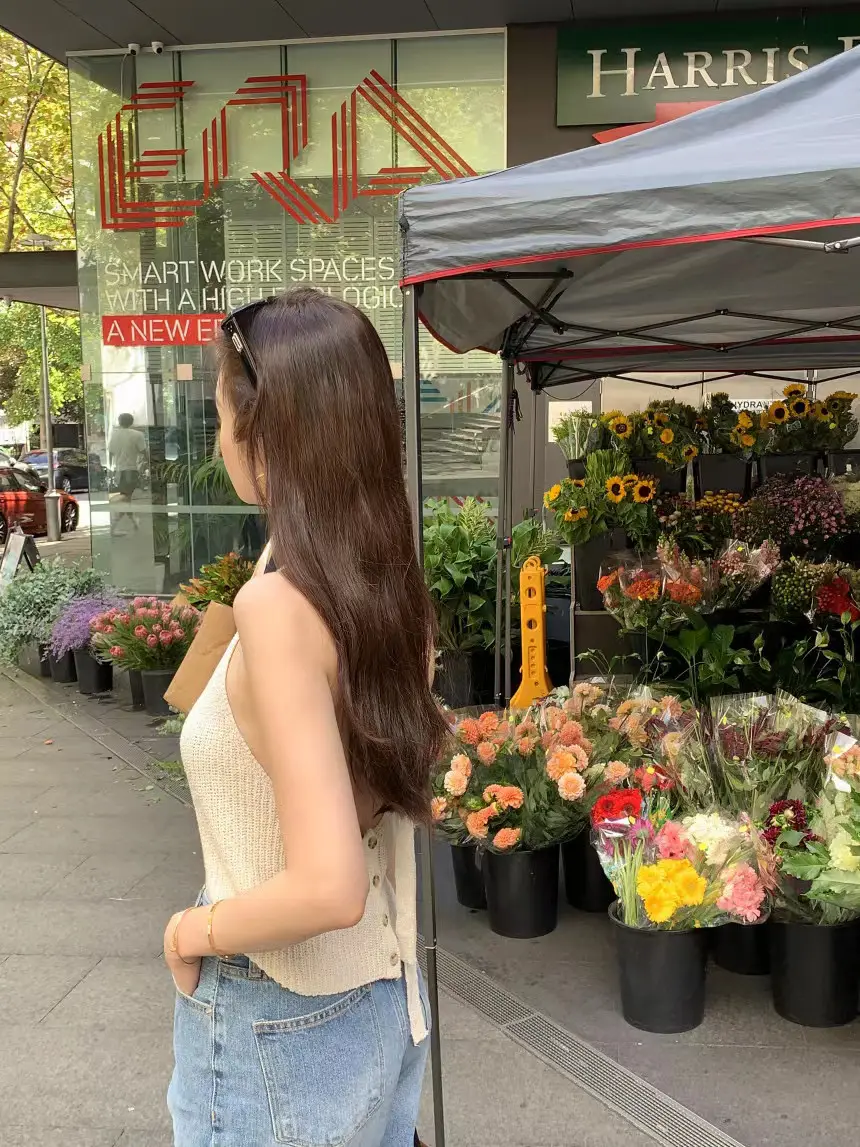프렌치 스타일 브라탑 니트 원피스 상세 이미지 32