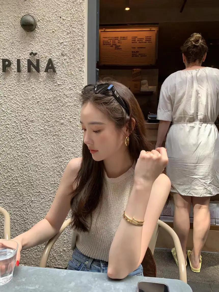 프렌치 스타일 브라탑 니트 원피스 상세 이미지 38