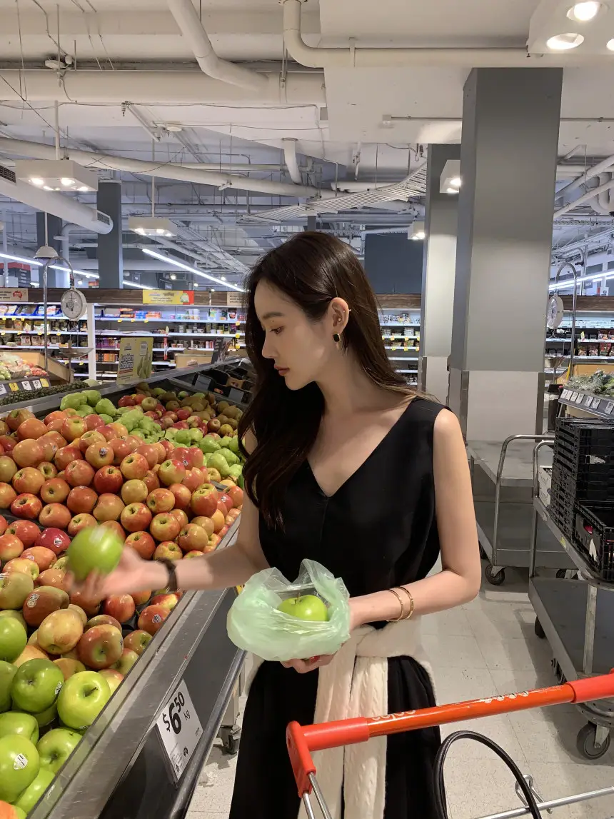 V넥 민소매 끈 디테일 롱 원피스 상세 이미지 43