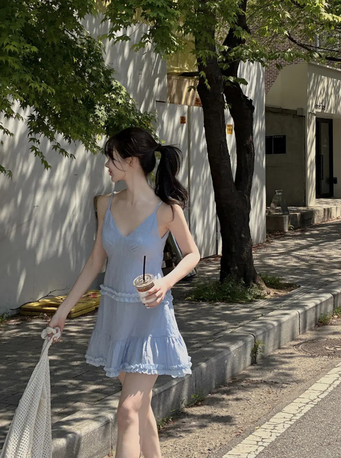 프릴 디테일 민소매 원피스 상세 이미지 16