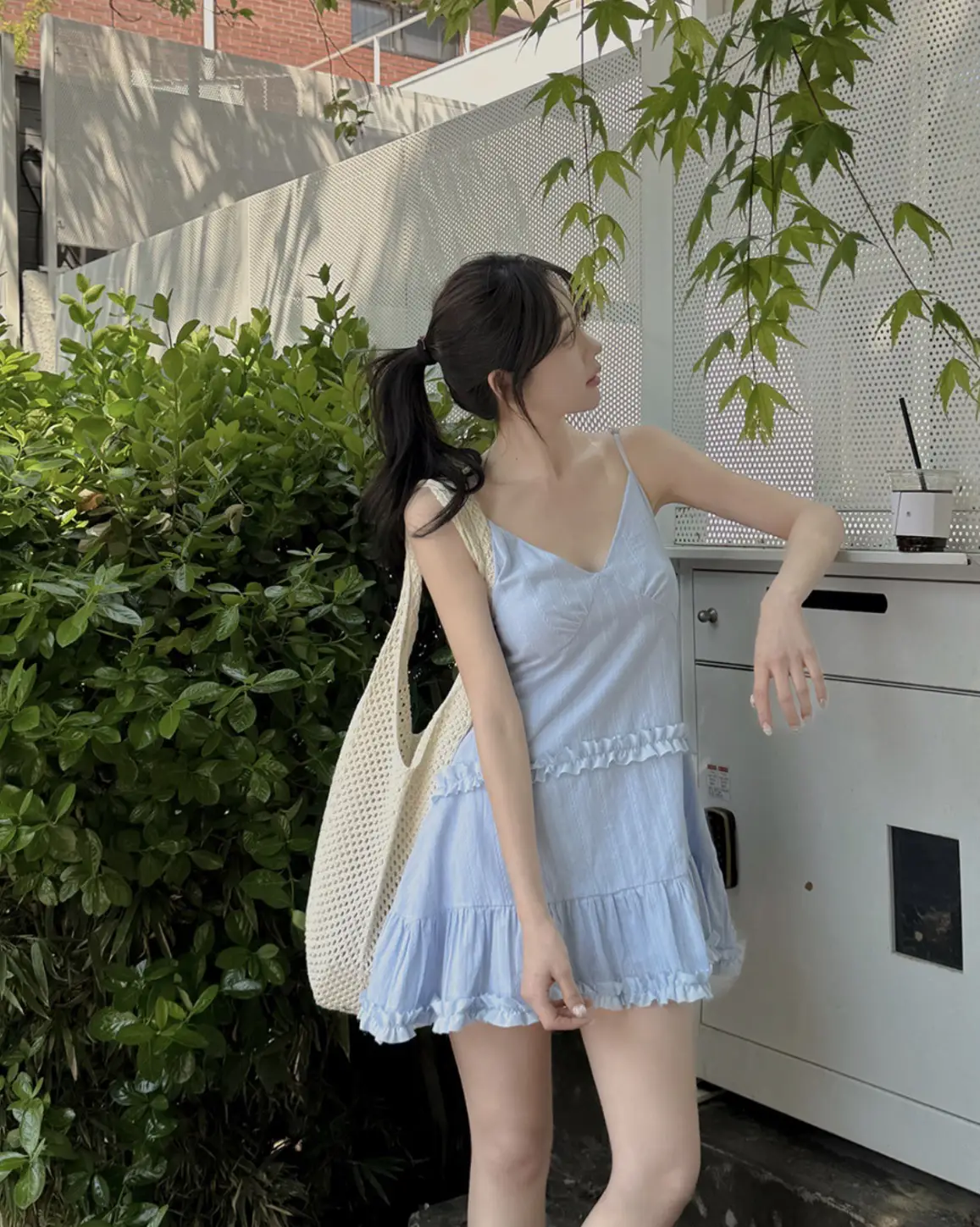 프릴 디테일 민소매 원피스 상세 이미지 39