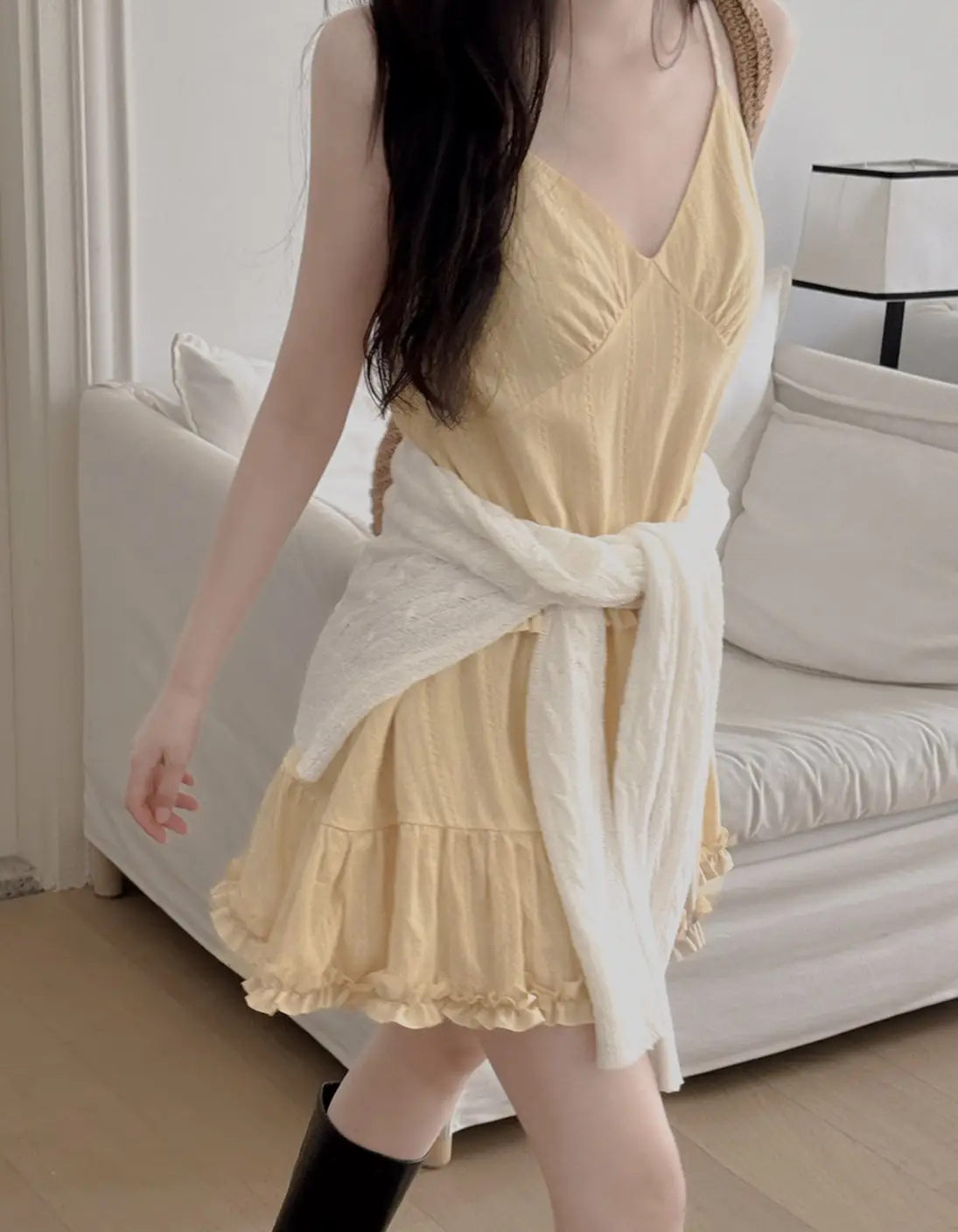 프릴 디테일 민소매 원피스 상세 이미지 68