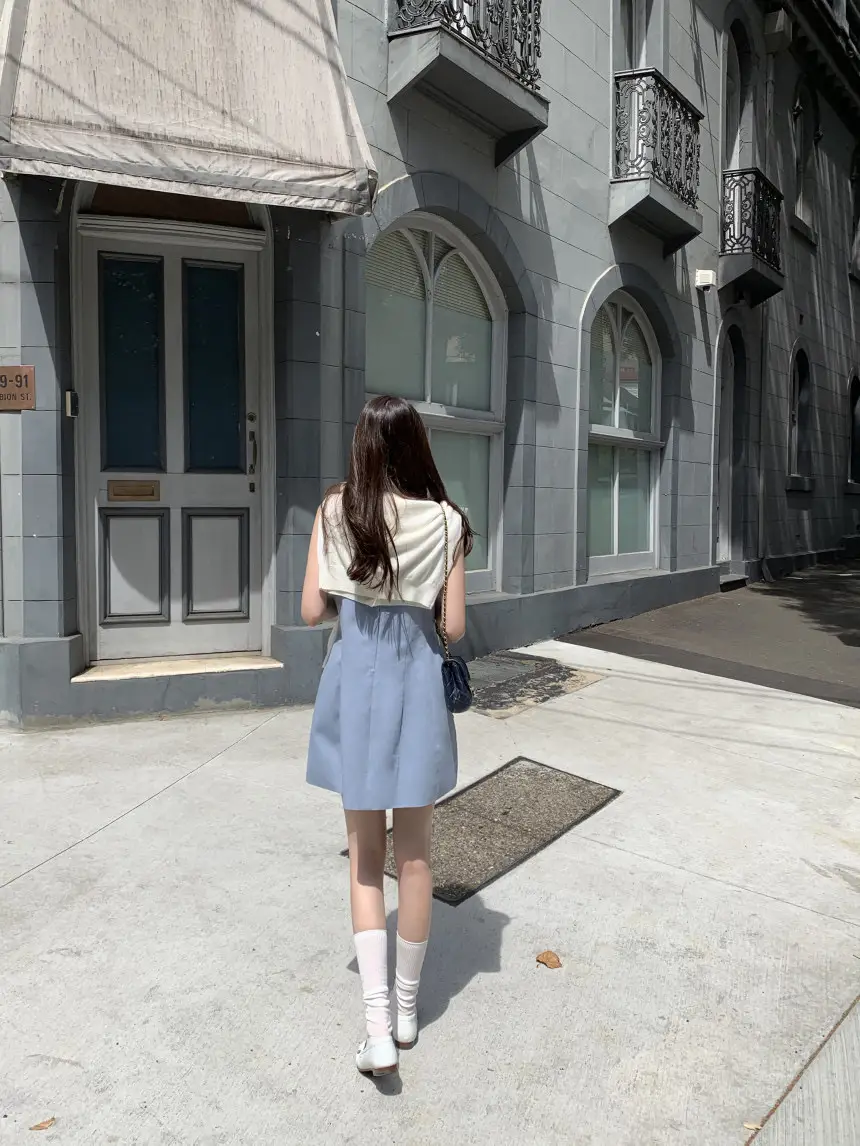 프렌치 심플 라운드넥 민소매 원피스 상세 이미지 45