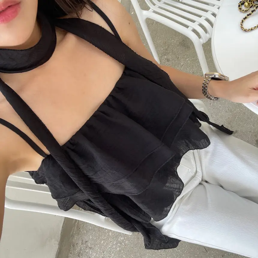 프리미엄 블랙 화이트 프릴 브라탑 셔츠 상세 이미지 16