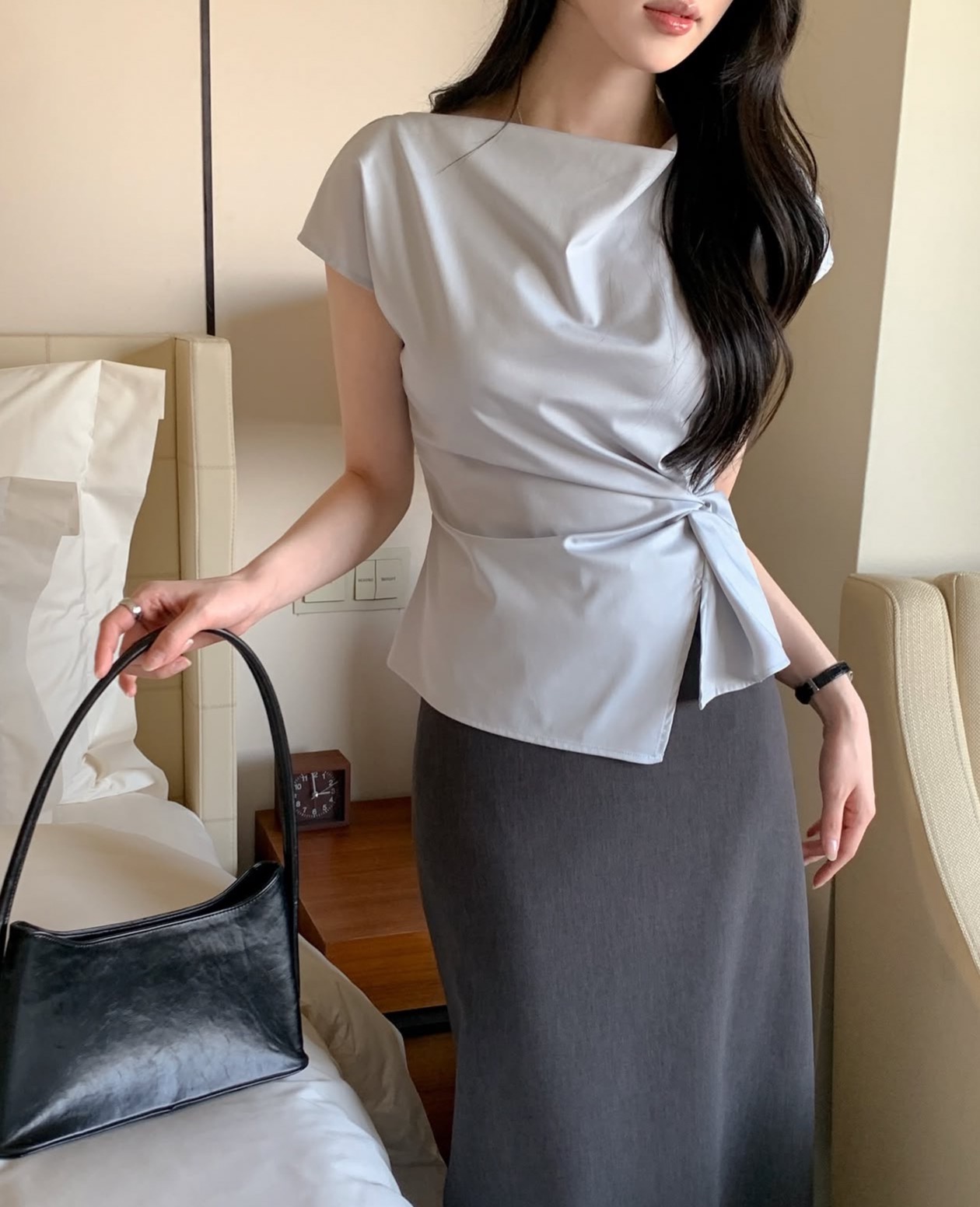 한국 chic 여름 새로운 디자인 센스 불규칙 측면 주름 반팔 셔츠