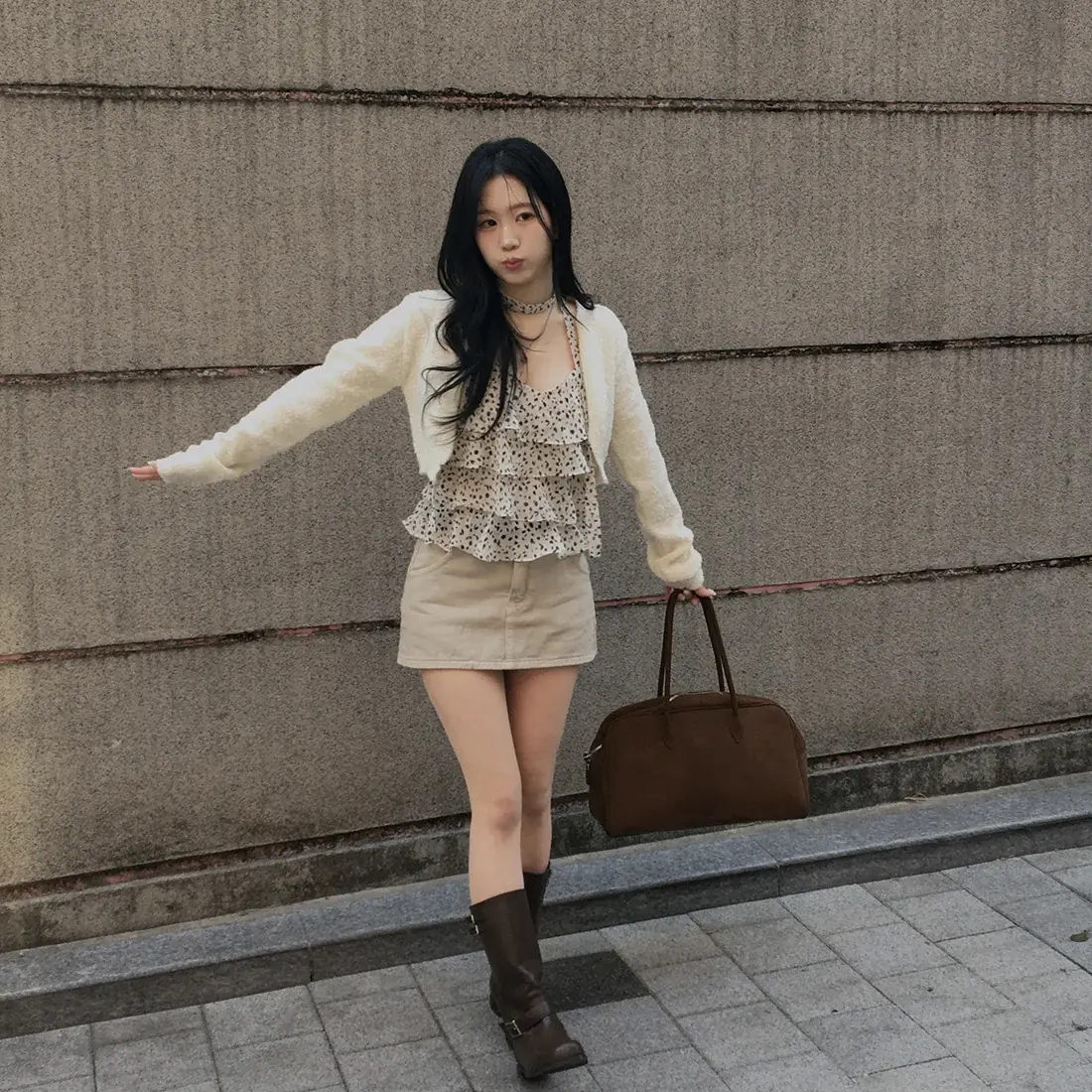 여성용 벨벳 블라우스 상세 이미지 16
