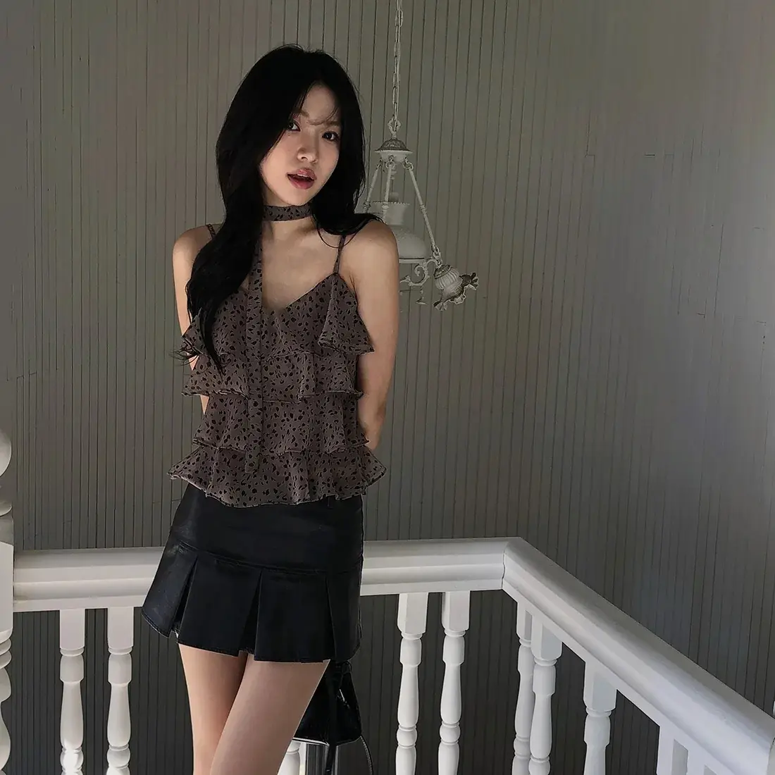여성용 벨벳 블라우스 상세 이미지 49