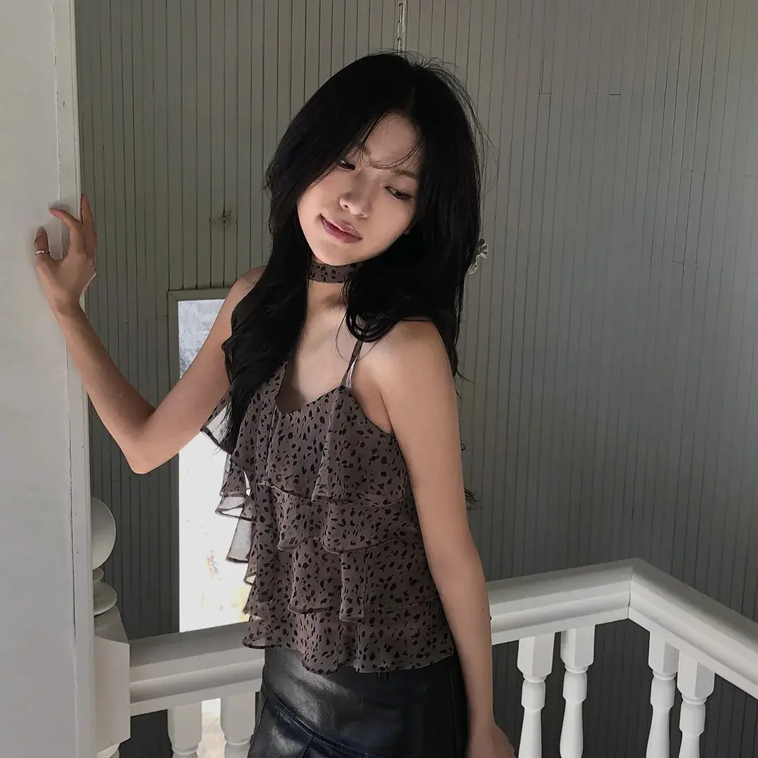 여성용 벨벳 블라우스 상세 이미지 52