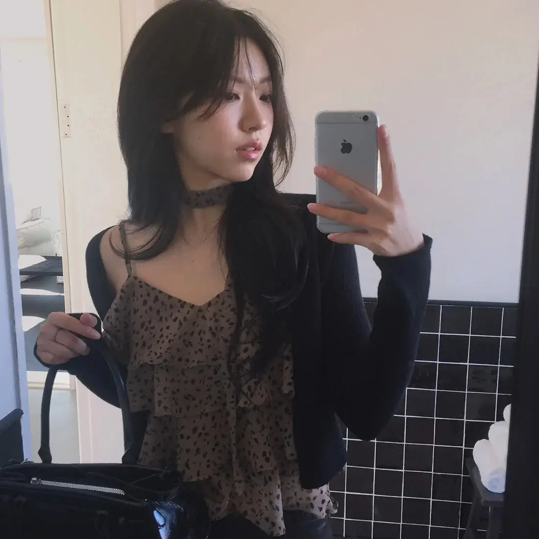여성용 벨벳 블라우스 상세 이미지 72