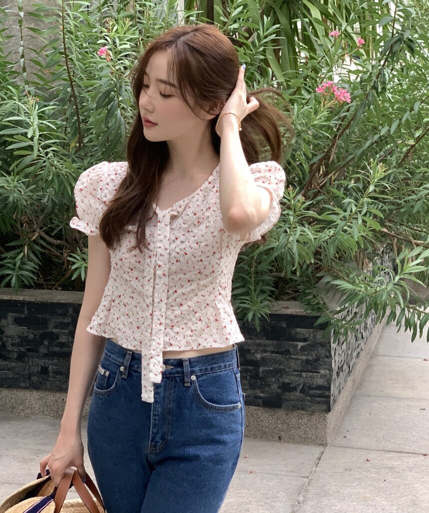 있음 선적 사이즈 업데이트 한국 chic 여름 새로운 V넥 거품 소매 몸매 가꾸기 레이스업 쇼트 스타일 셔츠