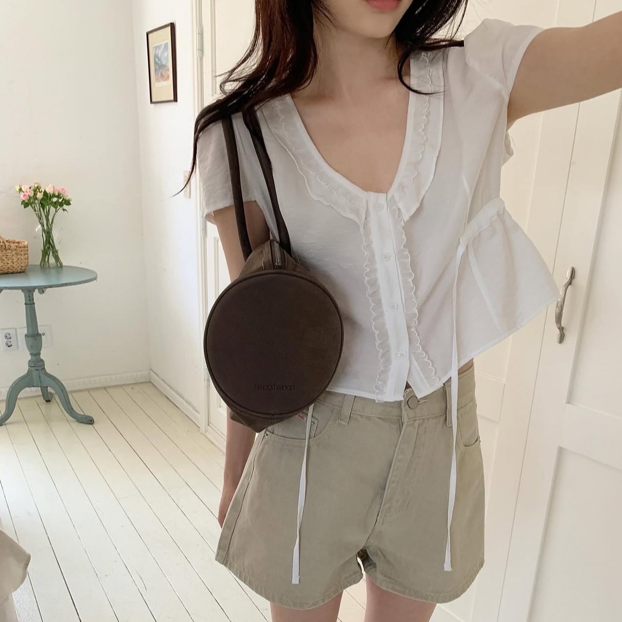 한국 chic 여름 새로운 디자인 센스 달콤함 레이스 레이스 칼라 허리 펌프 로프 슬림해 보이는 셔츠