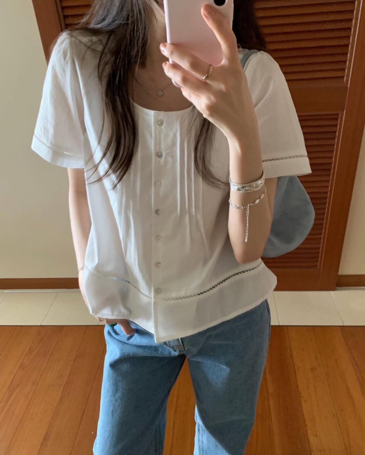 한국 chic 여름 새로운 ins 라운드 넥 단추 홀로우 아웃 통기성 미니멀리즘 셔츠