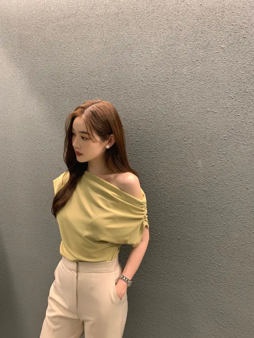 프렌치 원숄더 티셔츠 상세 이미지 3