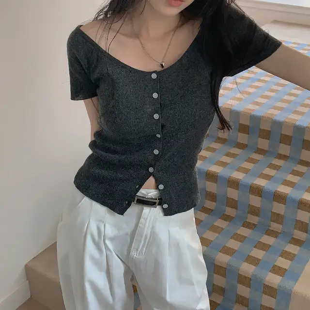 V넥 오프숄더 니트 상세 이미지 43