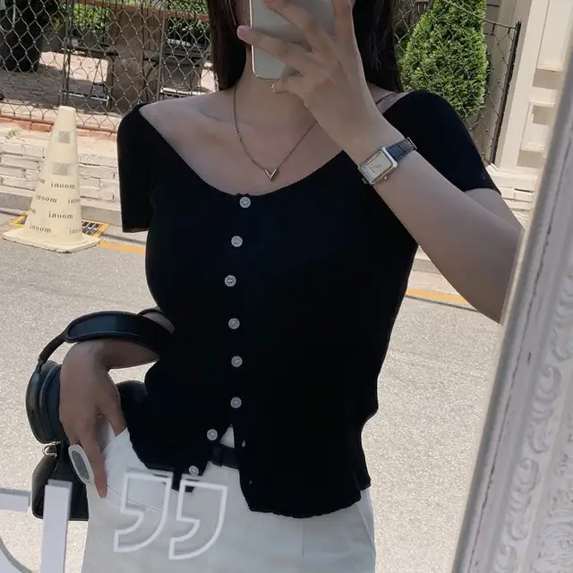 V넥 오프숄더 니트 상세 이미지 69