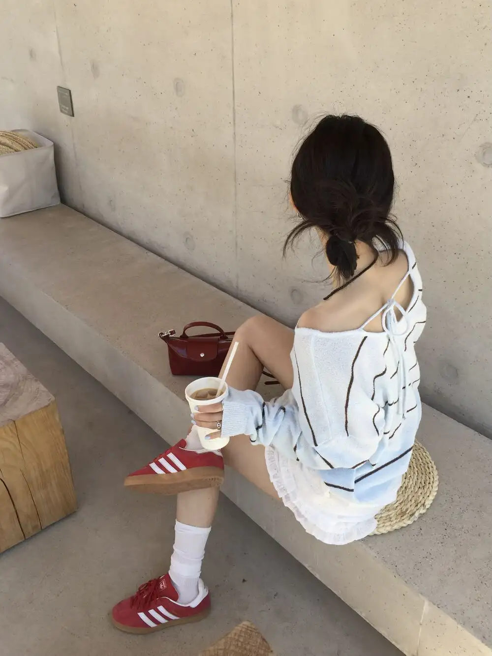 프렌치 백홀 스트라이프 니트 상세 이미지 22