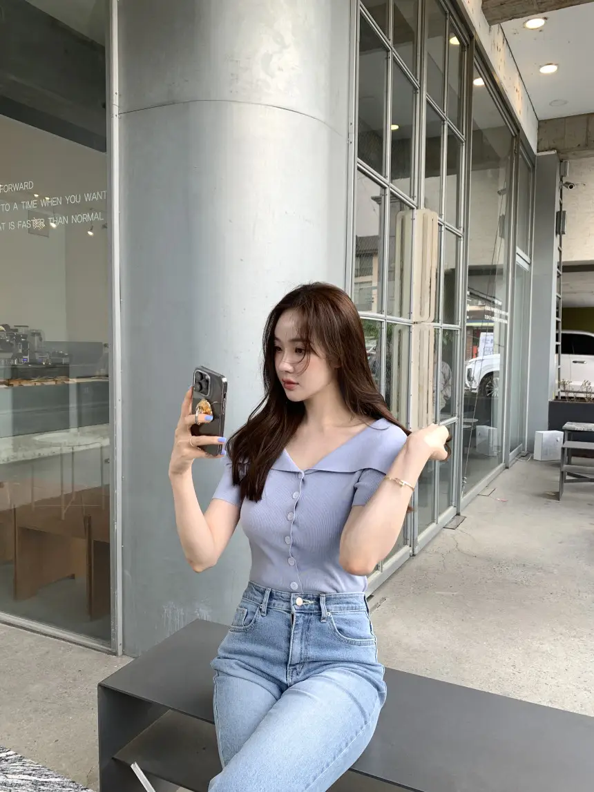 오프숄더 반소매 니트 상세 이미지 13