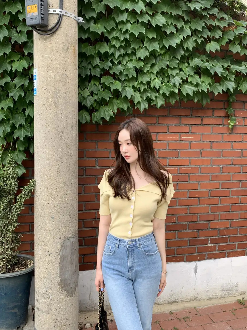 오프숄더 반소매 니트 상세 이미지 26