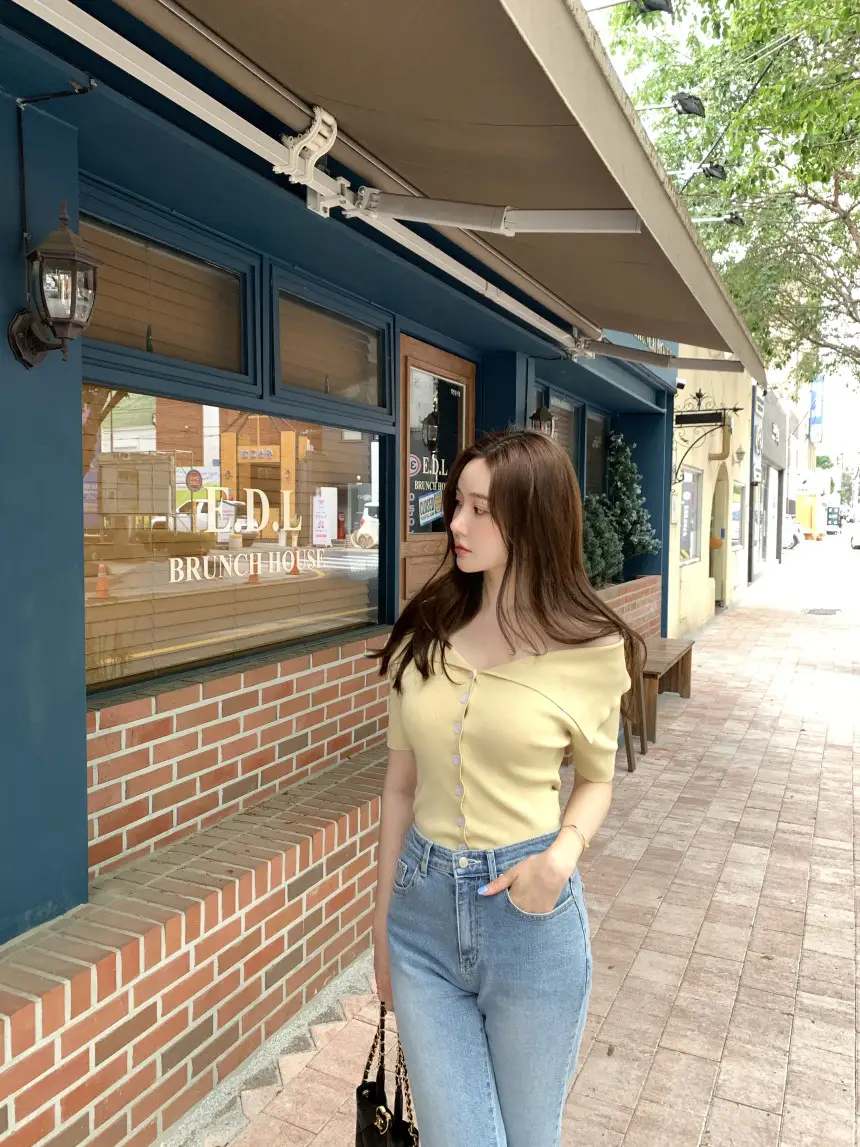 오프숄더 반소매 니트 상세 이미지 31
