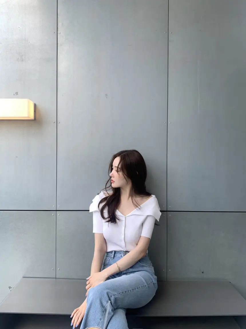 오프숄더 반소매 니트 상세 이미지 32