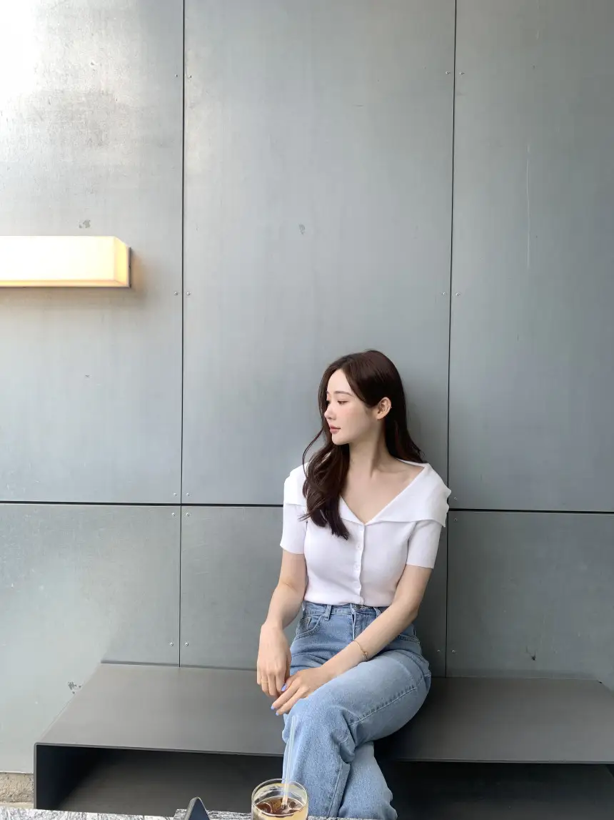 오프숄더 반소매 니트 상세 이미지 37