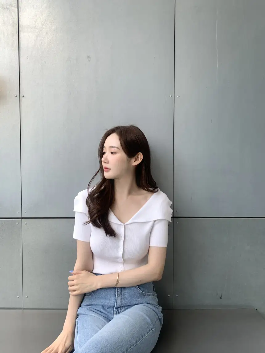 오프숄더 반소매 니트 상세 이미지 39