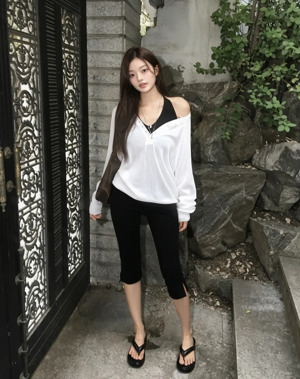 V넥 버튼 디테일 긴소매 니트 (4color) 상세 이미지 4